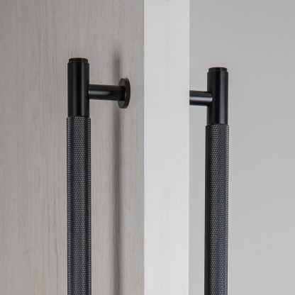 pull bar / double-sided / cross