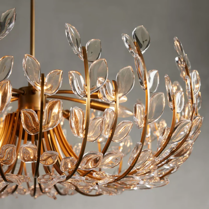 Adelard 8 Light Chandelier 32“