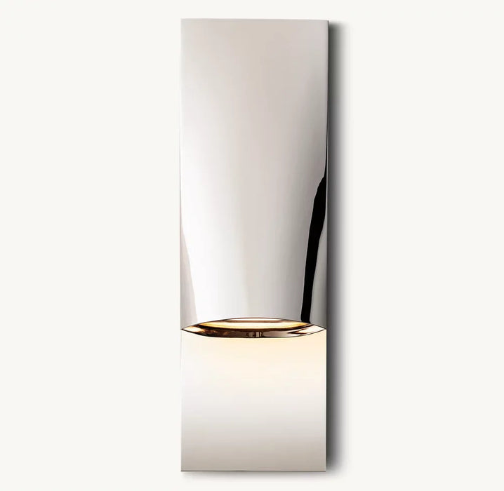 Taza Vertical Rectangular Sconce