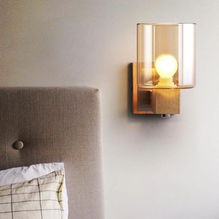 Huzil Wall Lamp