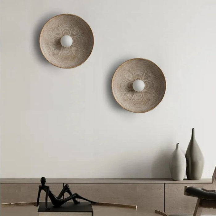 Fiska Wall Lamp