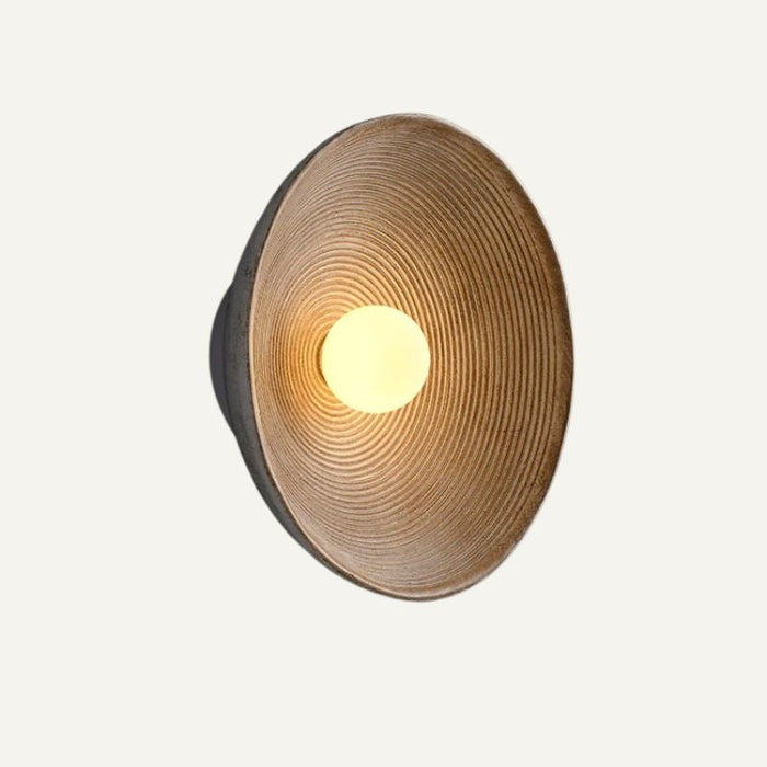 Fiska Wall Lamp