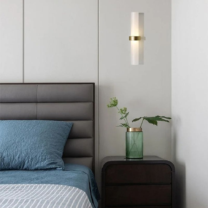 Arokh Wall Lamp