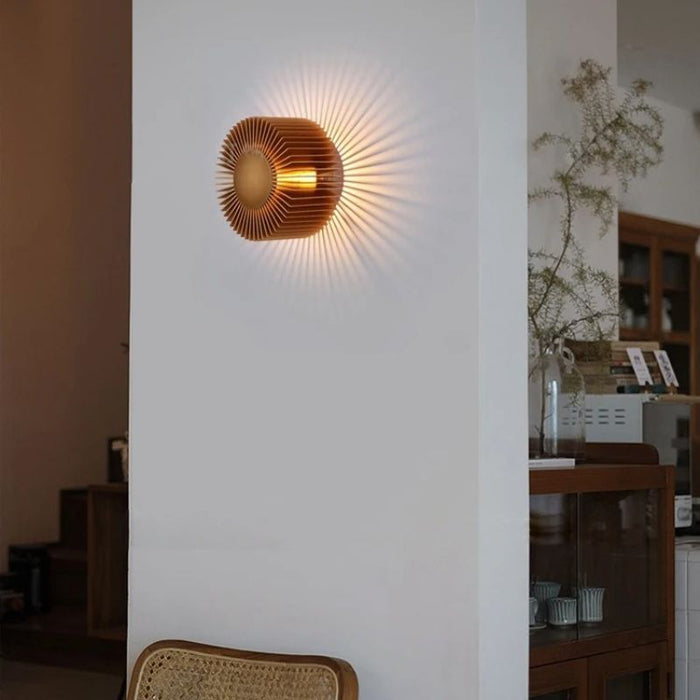 Avaha Wall Lamp