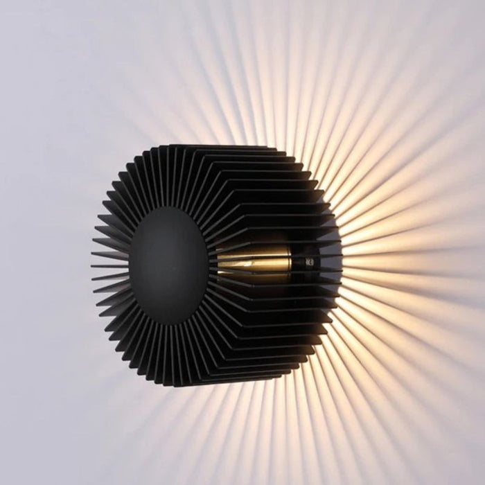 Avaha Wall Lamp