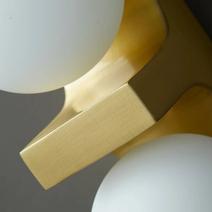 Erib Wall Lamp