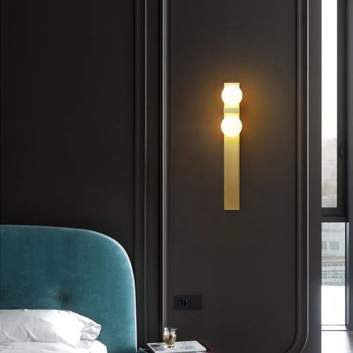 Erib Wall Lamp