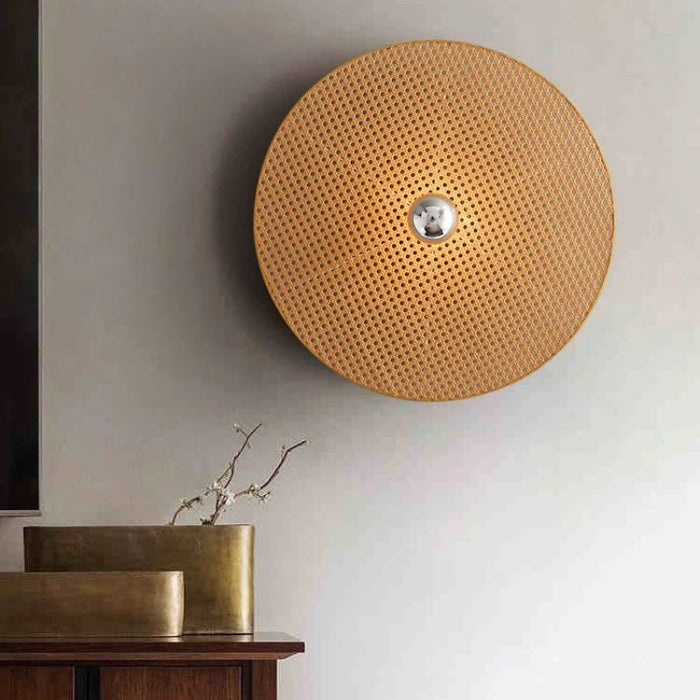 Falari Wall Lamp