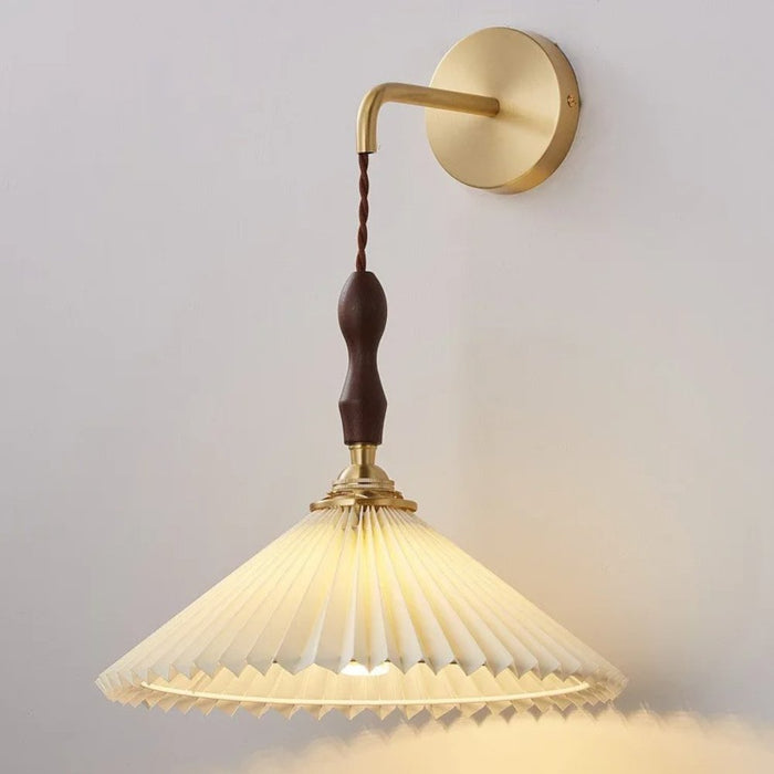 Gavros Wall Lamp