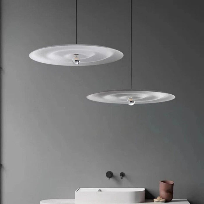 Gyral Pendant Light