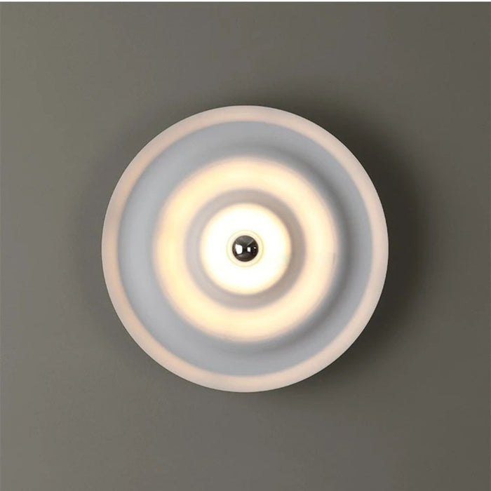 Gyral Wall Lamp