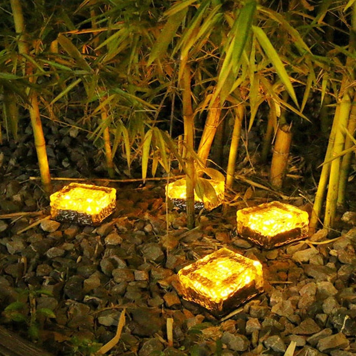 Khione Outdoor Floor Lamp