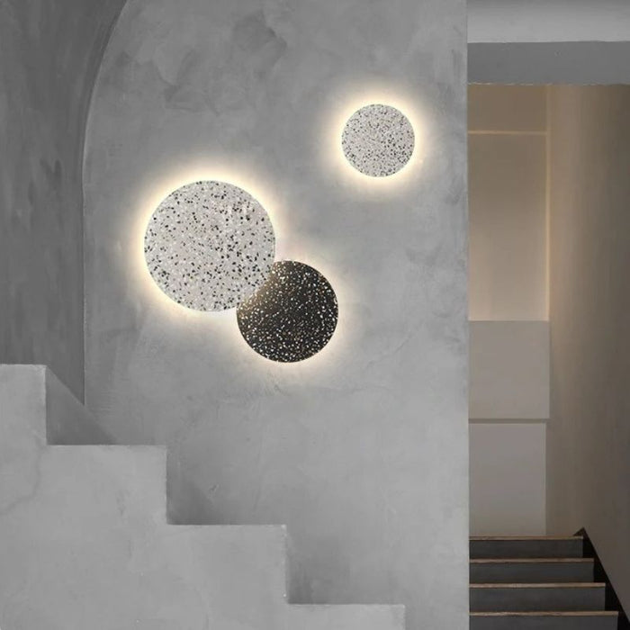 Minoa Wall Lamp