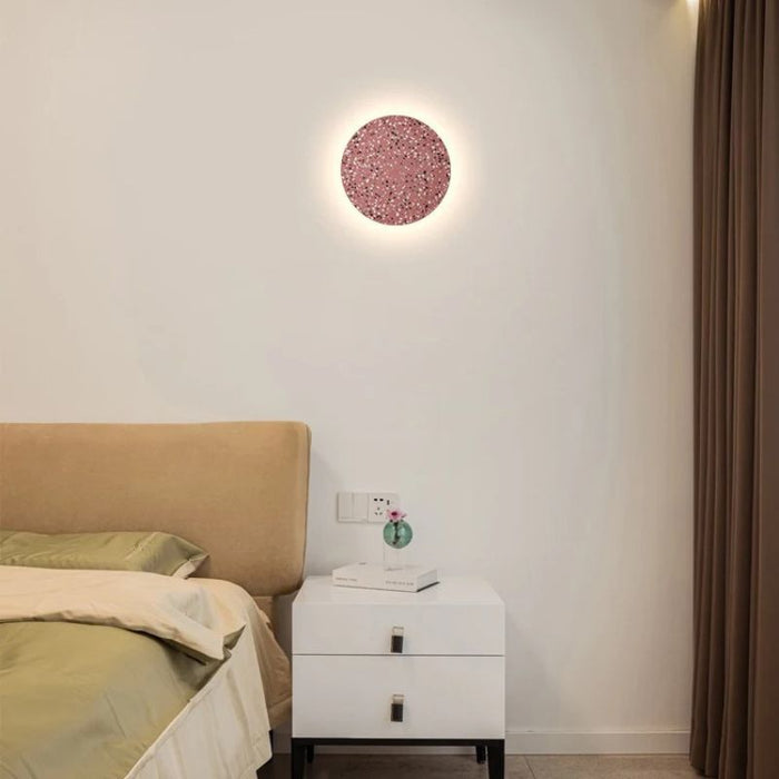 Minoa Wall Lamp