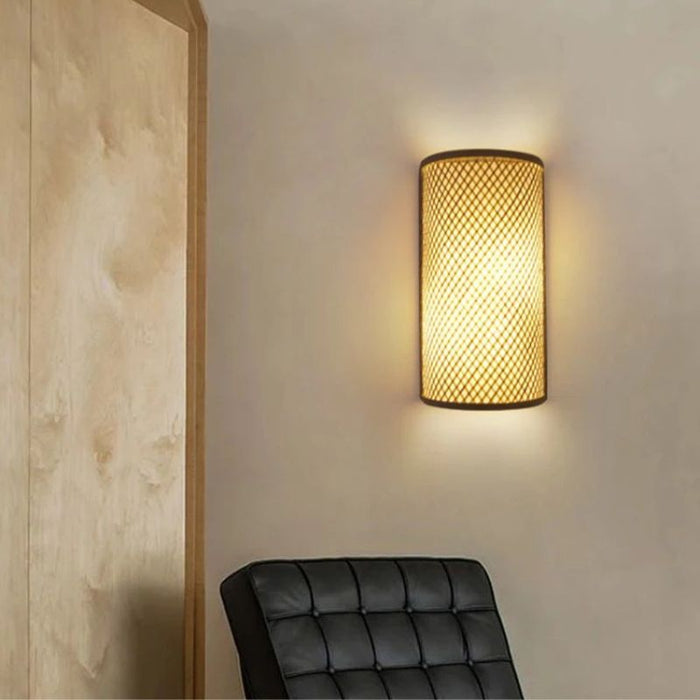 Pelon Wall Lamp