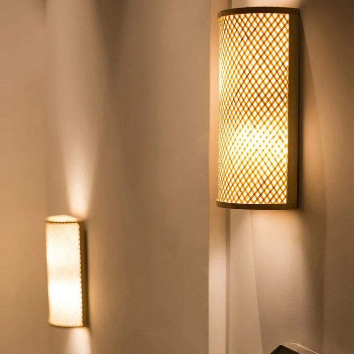 Pelon Wall Lamp