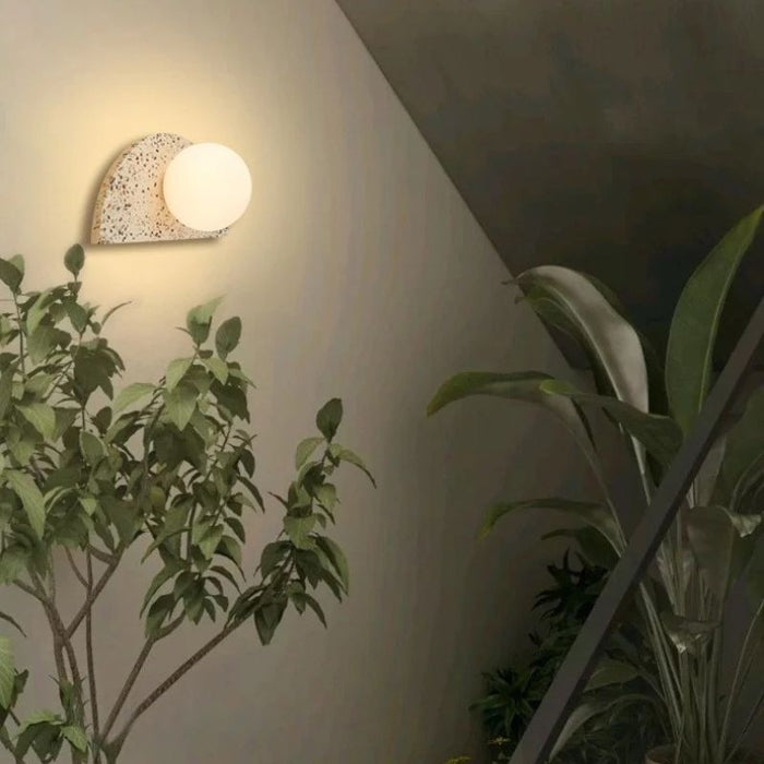 Yukal Wall Lamp