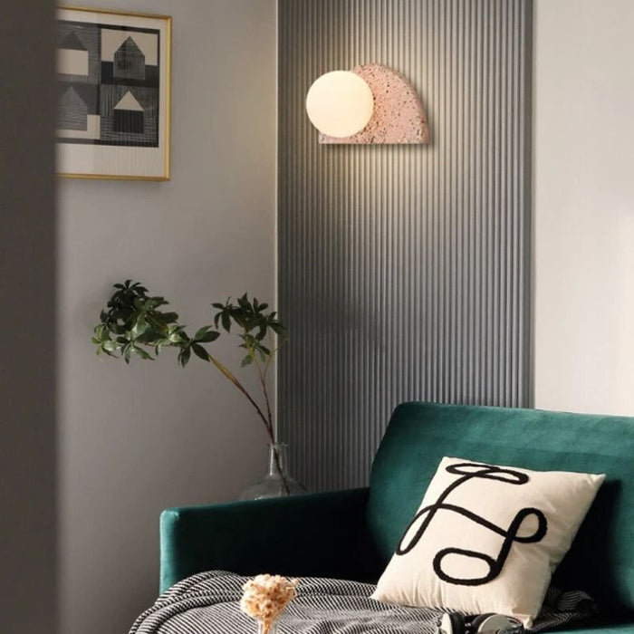 Yukal Wall Lamp